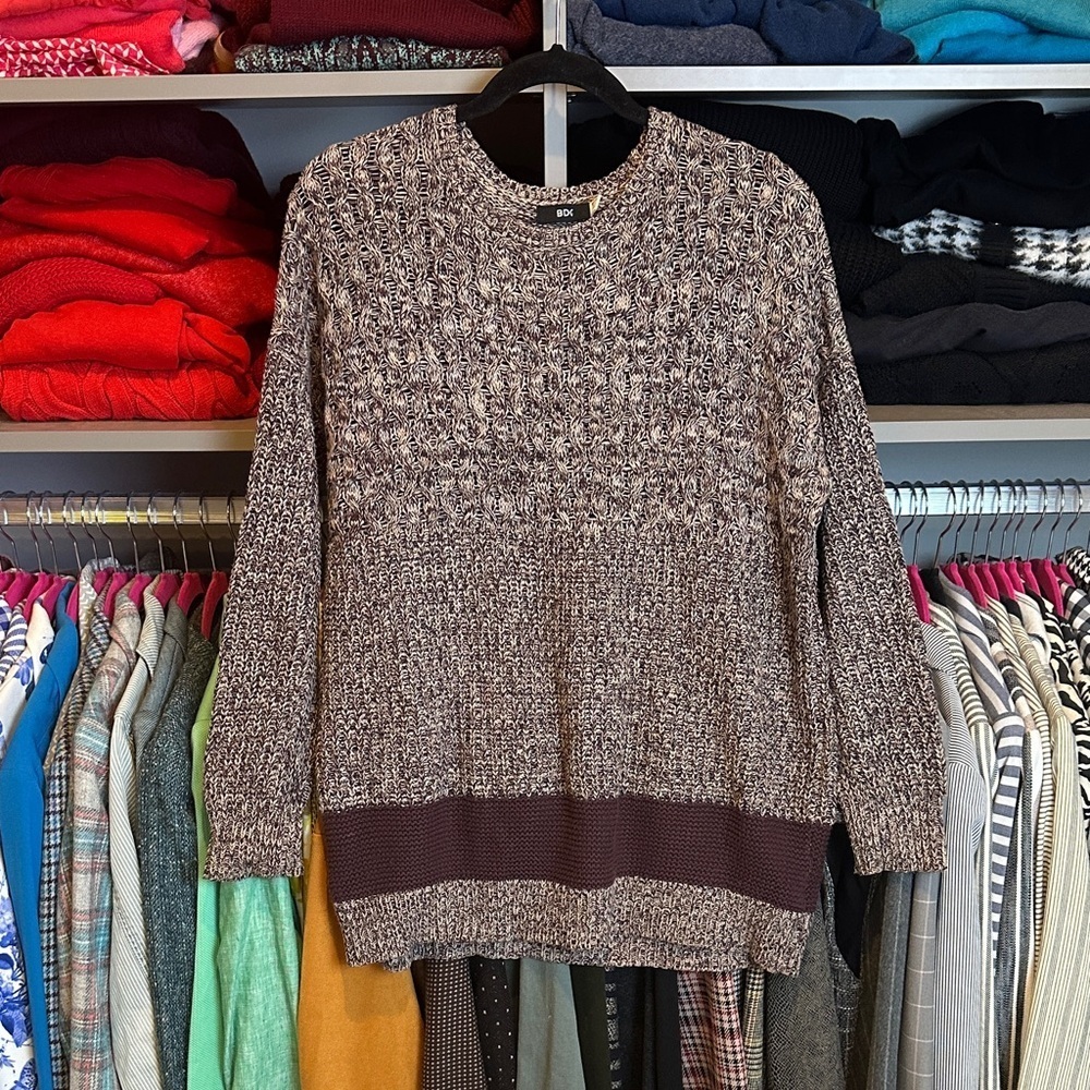 BDG aubergine/pink open knit long sleeve crew neck tunic length sweater size XS